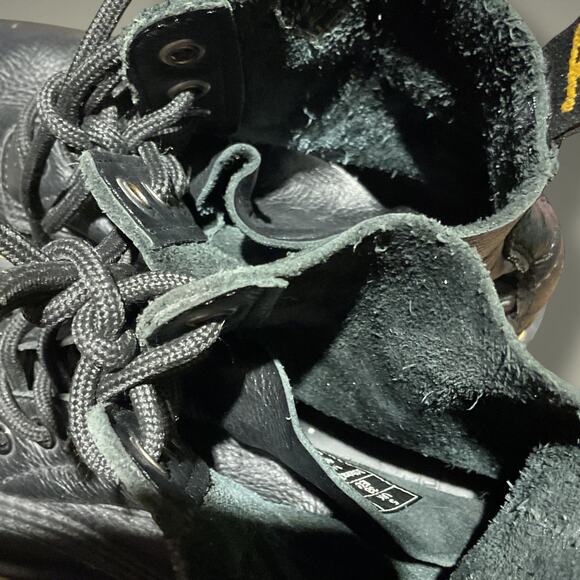 Women’s DR. Martens 1460 Pascal Black Leather Boots Excellent Condition - Picture 11 of 12